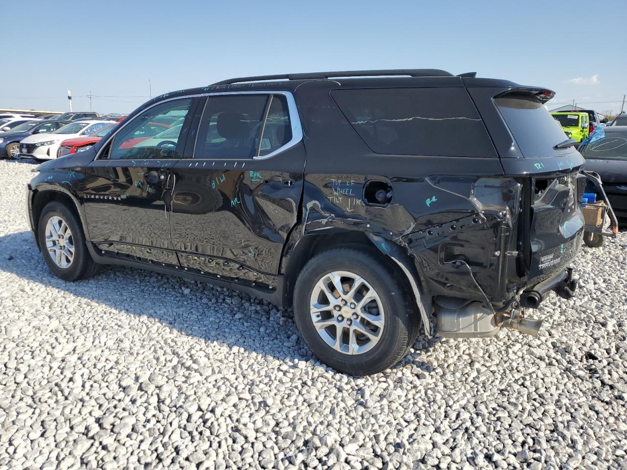 2019 Chevrolet Traverse Lt - Фото 2