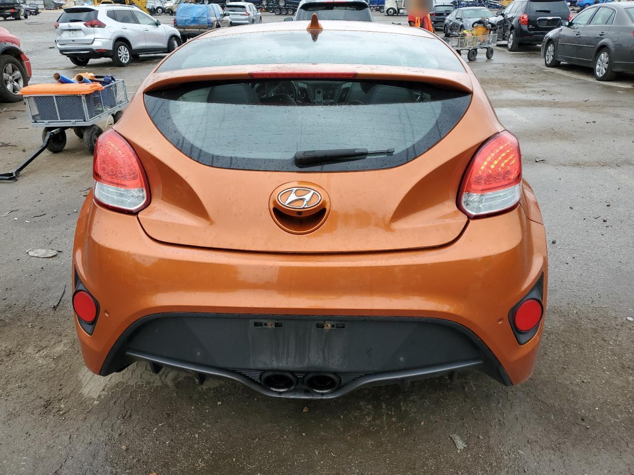 2015 Hyundai Veloster Turbo - Image 6
