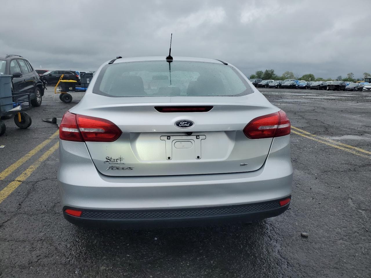2015 Ford Focus Se - Фото 6