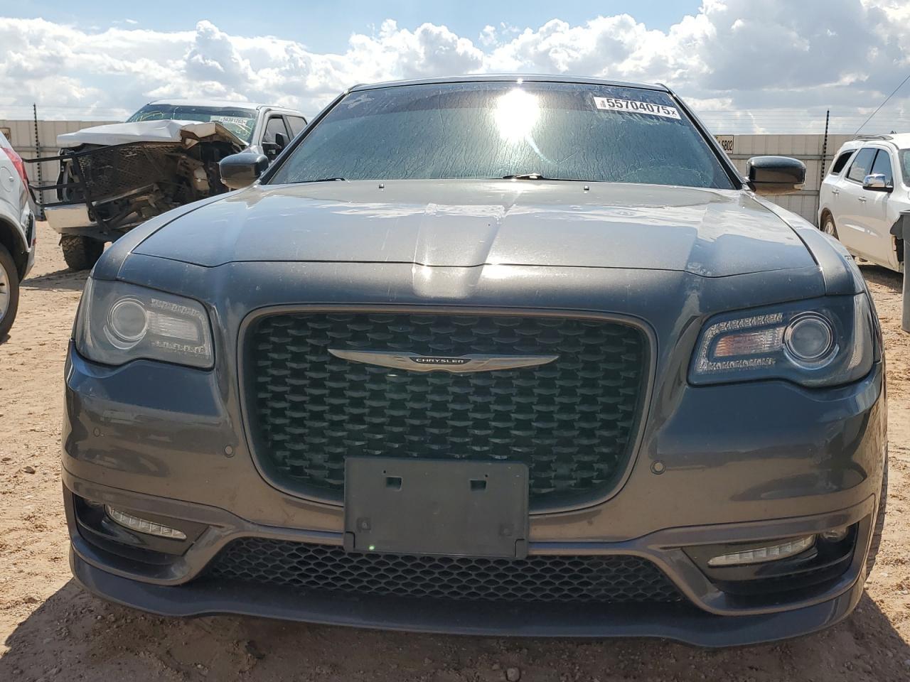 2017 Chrysler 300 S - Фото 5
