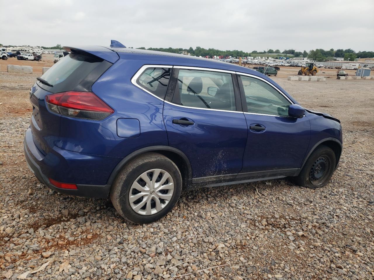 2018 Nissan Rogue S - Фото 3