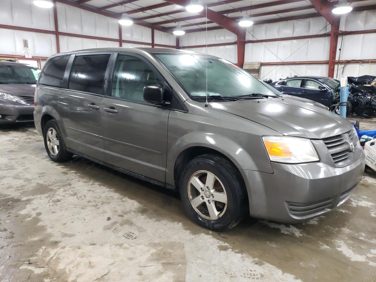 2010 Dodge Grand Caravan Se - Image 4
