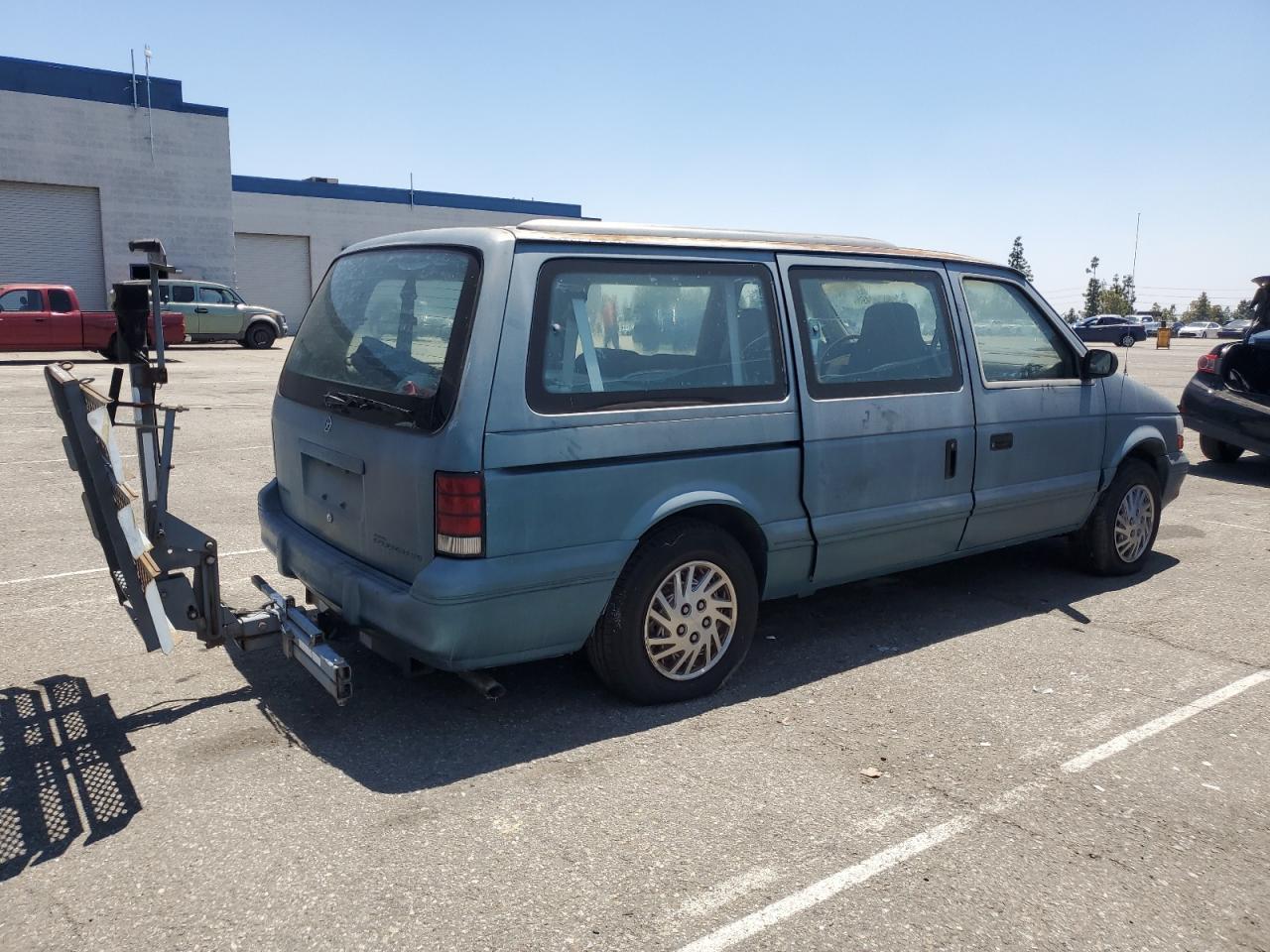 1994 Dodge Grand Caravan Se - Фото 3