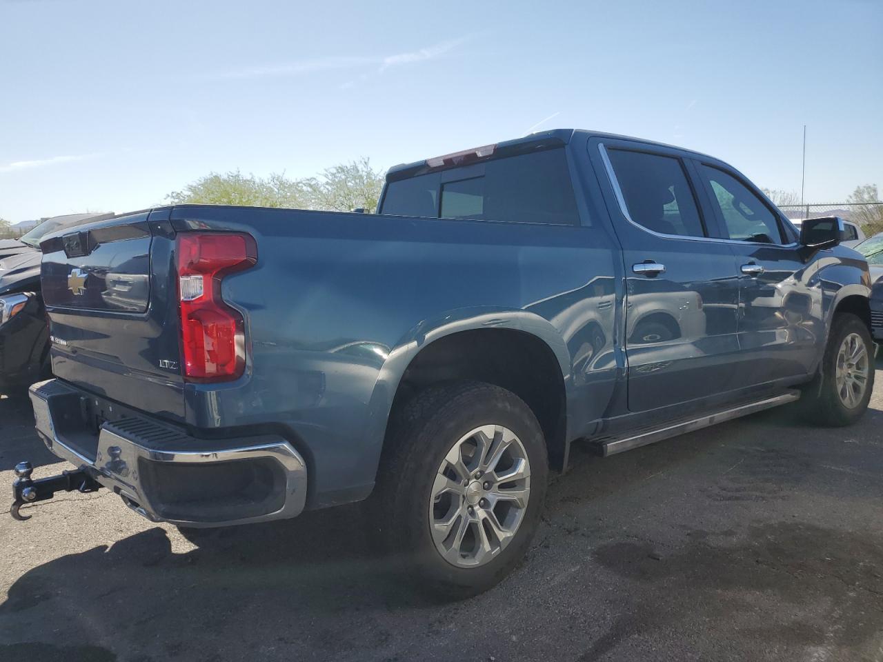 2024 Chevrolet Silverado K1500 Ltz - Image 3