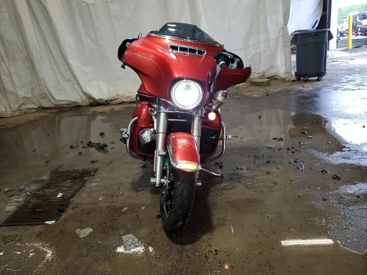 2014 Harley-Davidson Flhtcu Ultra Classic Electra Glide - Фото 2