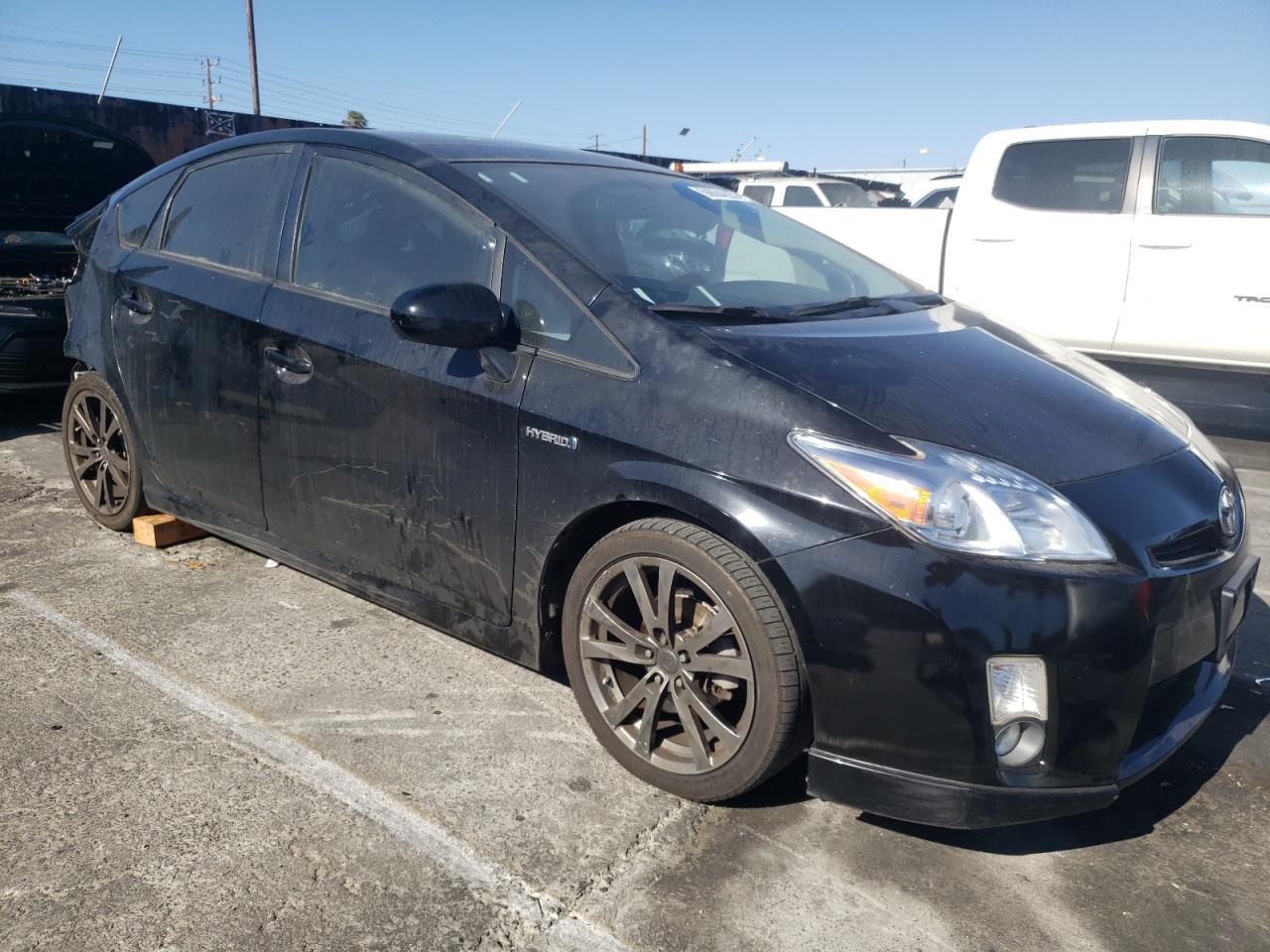 2011 Toyota Prius - Фото 4