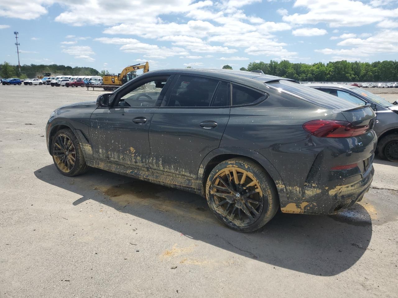 2024 BMW X6 M60I - Фото 2