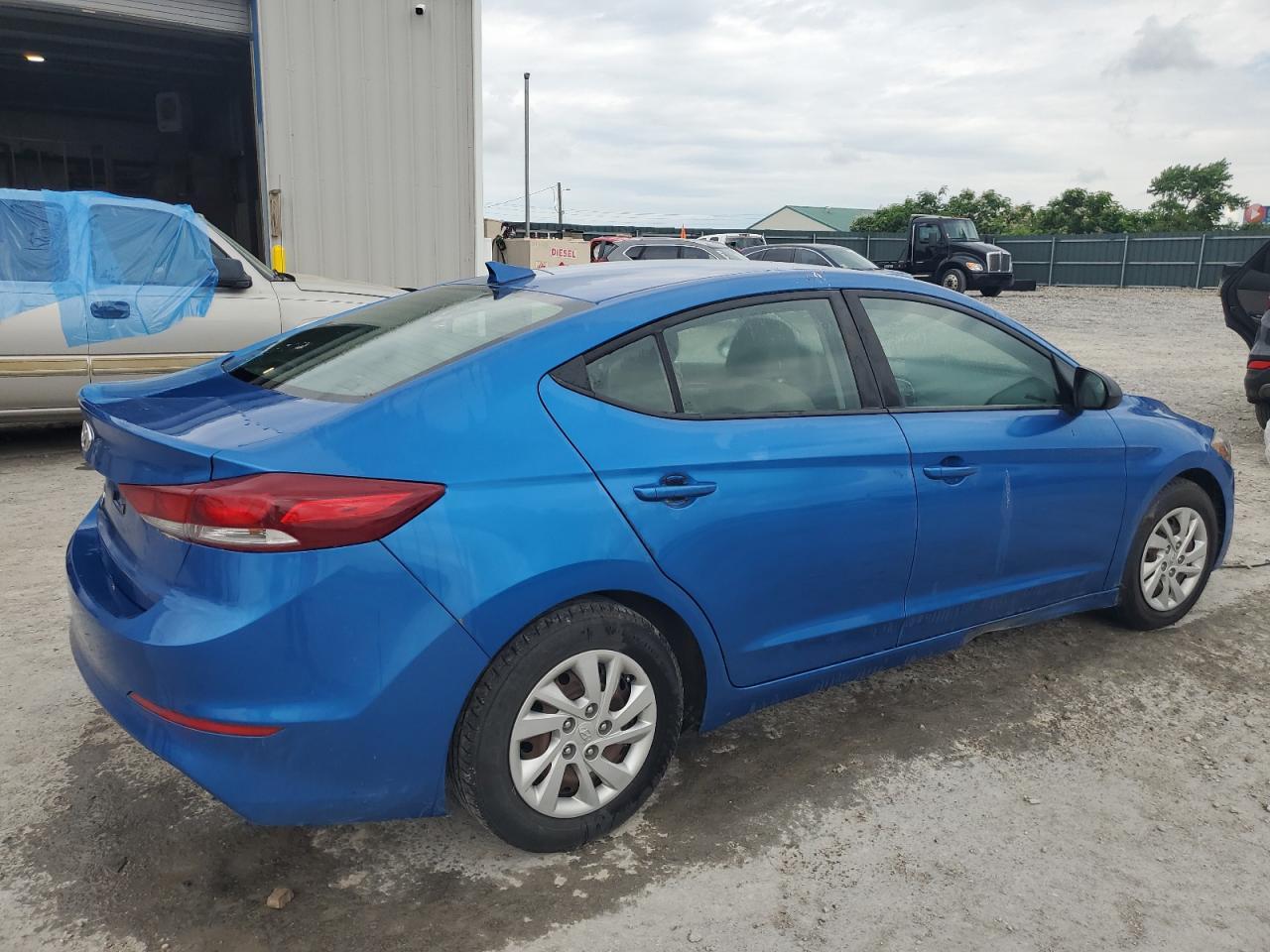 2017 Hyundai Elantra Se - Фото 3