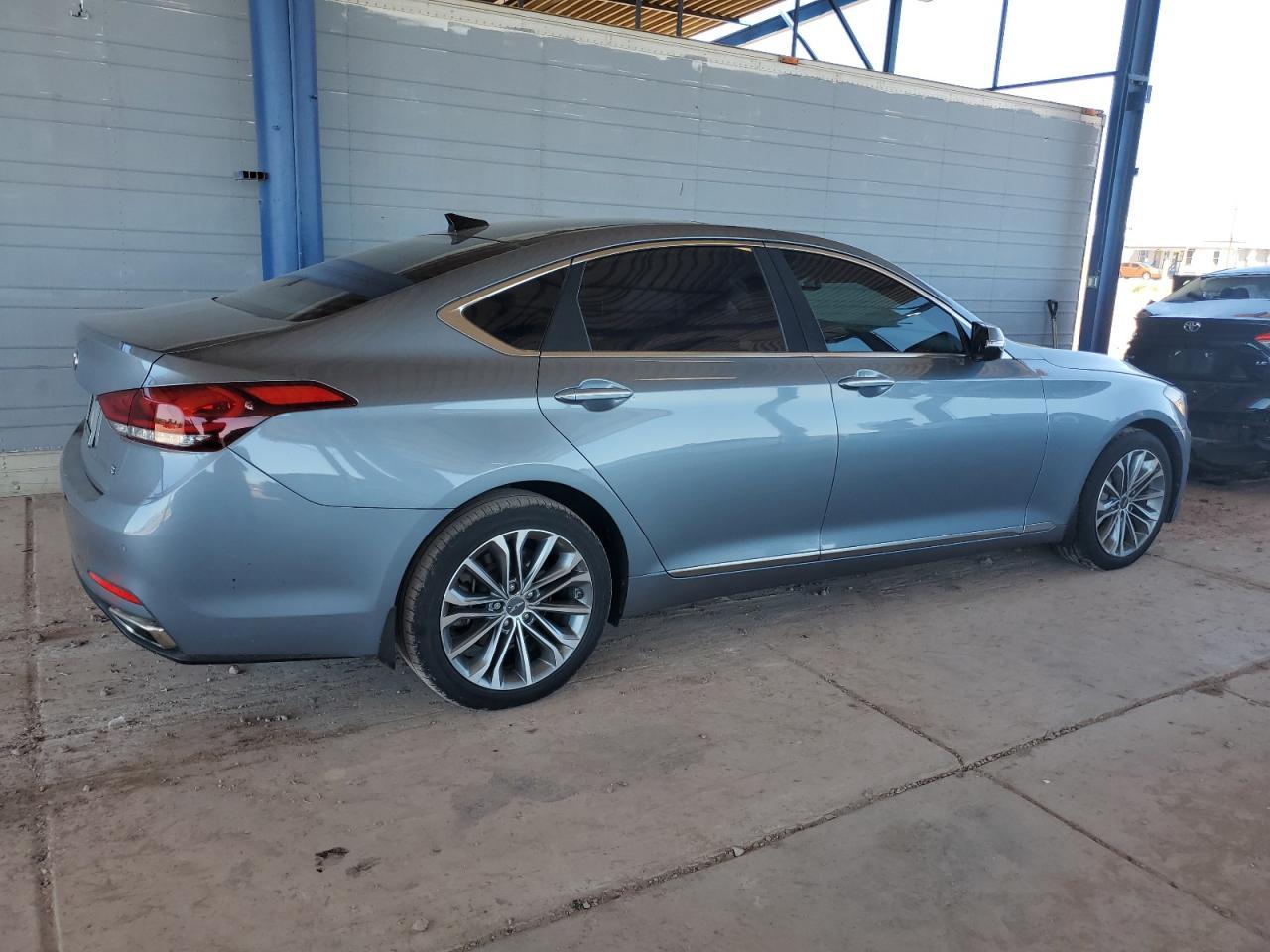 2015 Hyundai Genesis 3.8L - Фото 3