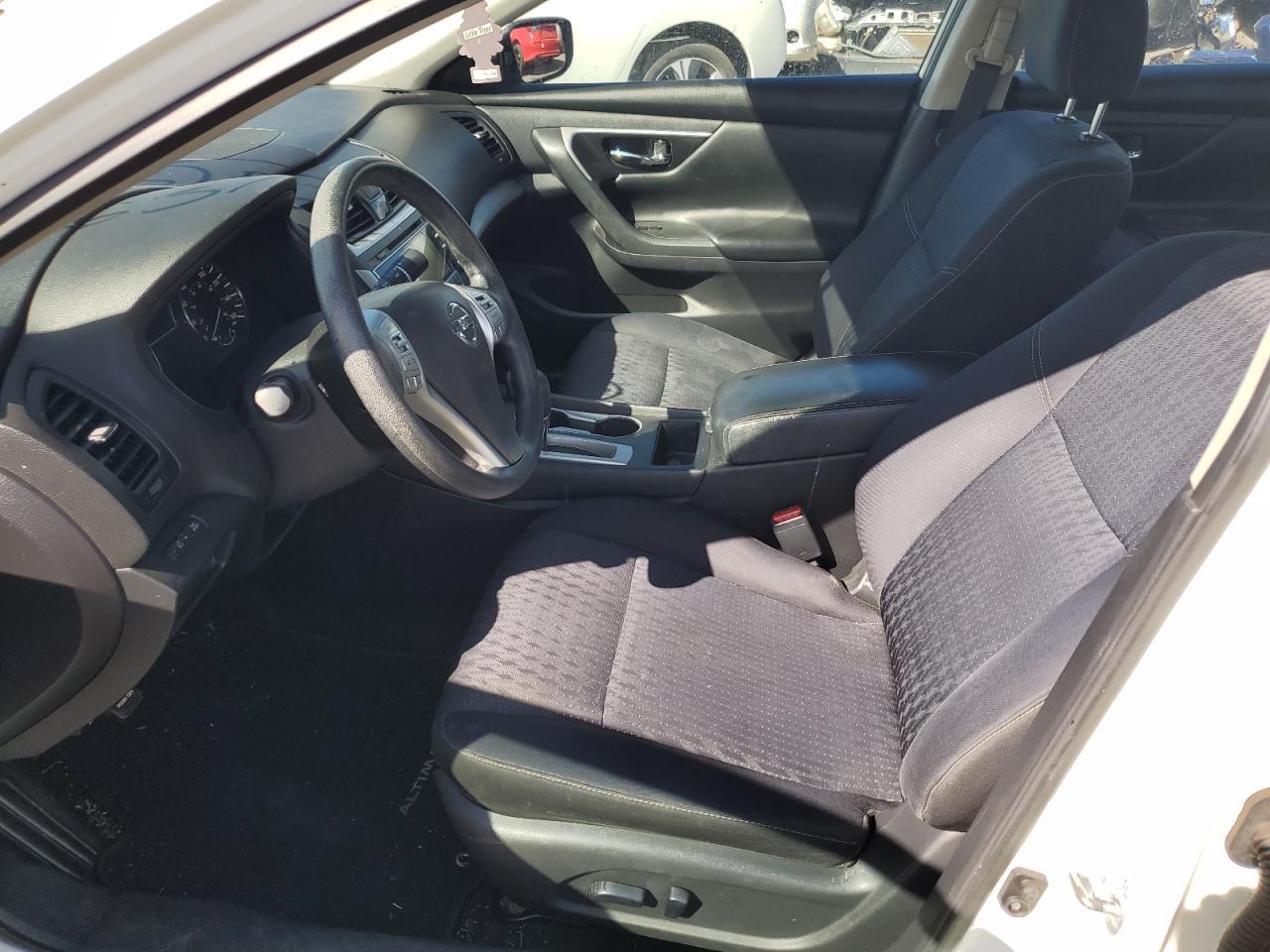 2017 Nissan Altima 2.5 - Image 7