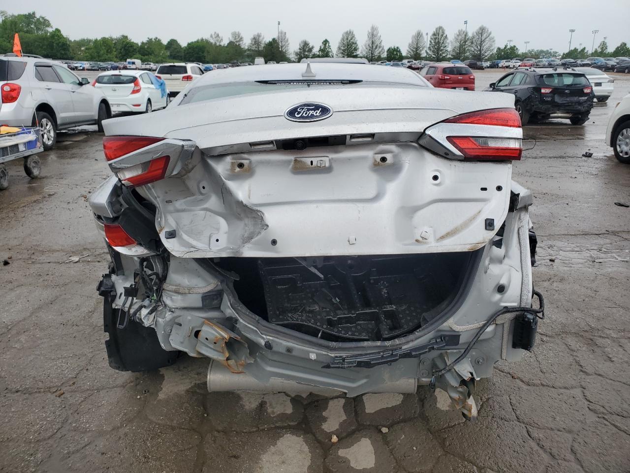 2019 Ford Fusion Se - Фото 6