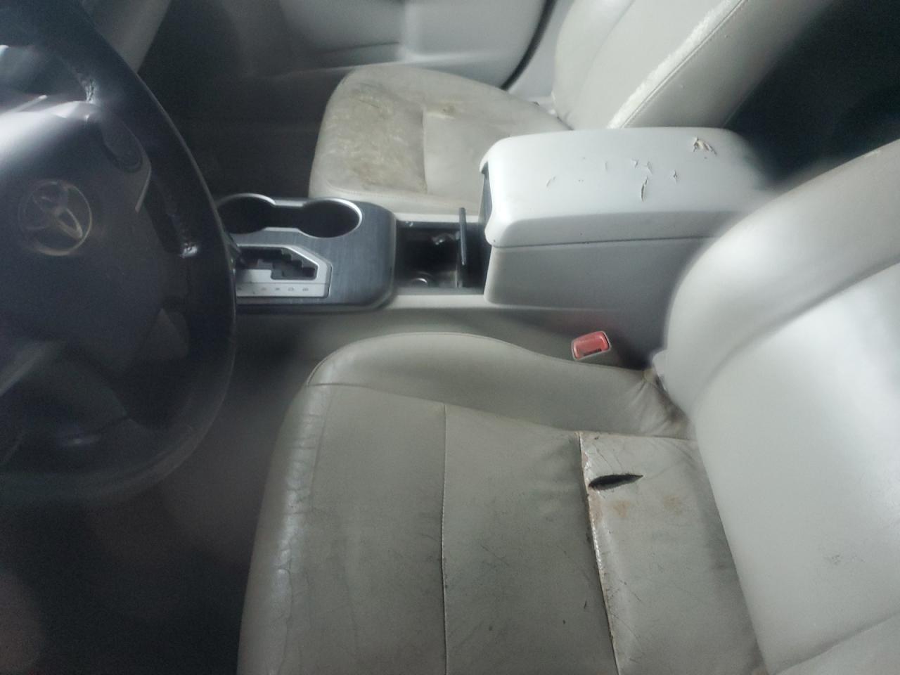2012 Toyota Camry Hybrid - Фото 7