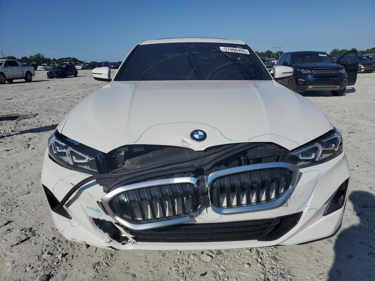 2023 BMW 330I - Фото 5