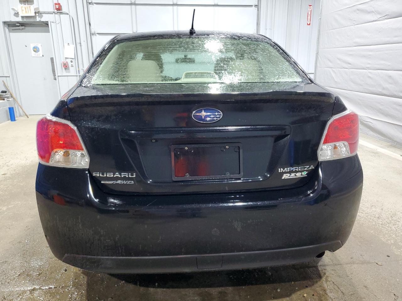 2015 Subaru Impreza Premium - Фото 6