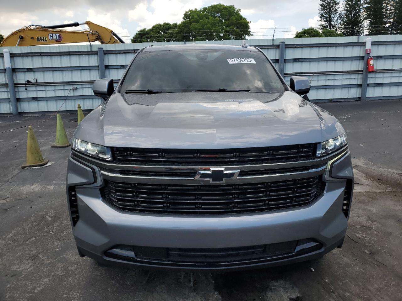 2021 Chevrolet Suburban C1500 Rst - Image 5