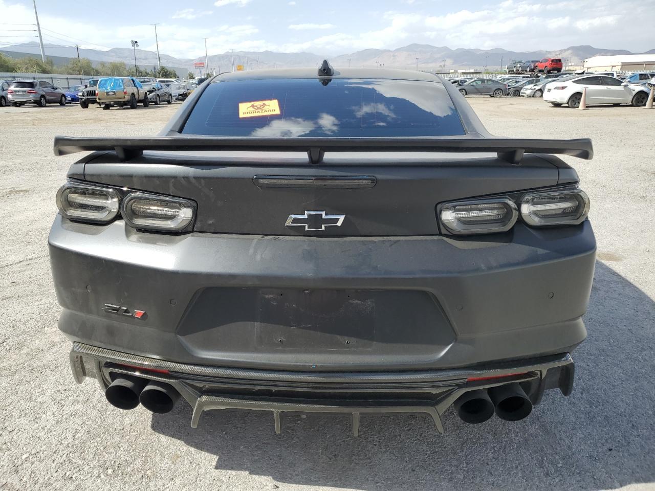 2022 Chevrolet Camaro Zl1 - Фото 6