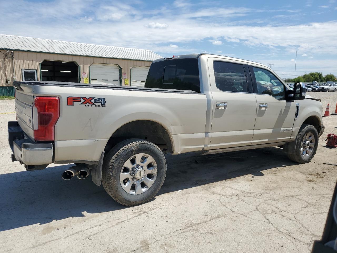 2017 Ford F250 Super Duty - Image 3