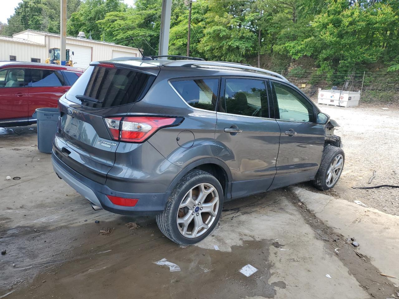 2017 Ford Escape Titanium - Фото 3