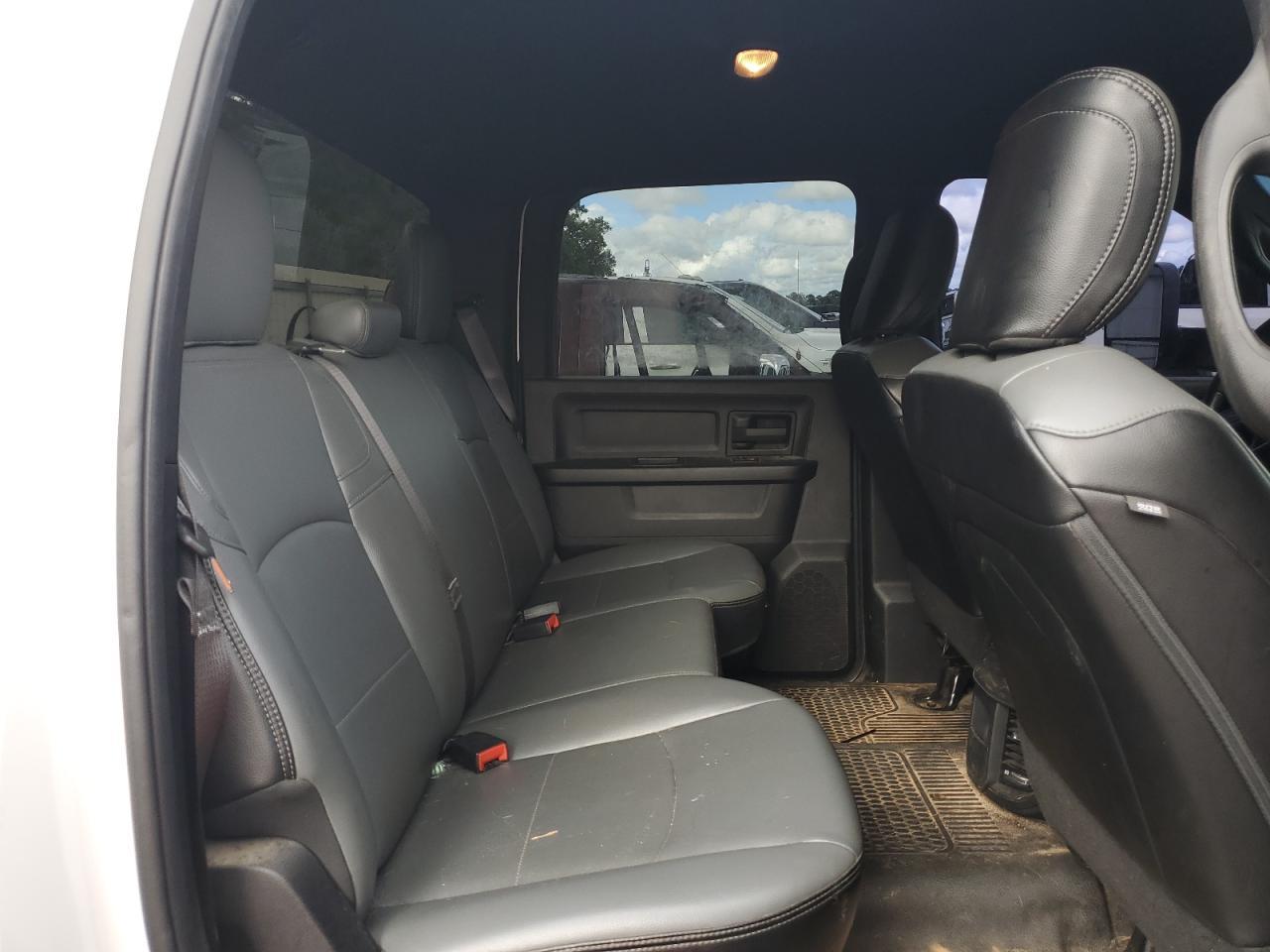 2021 Ram 3500 Tradesman - Фото 6