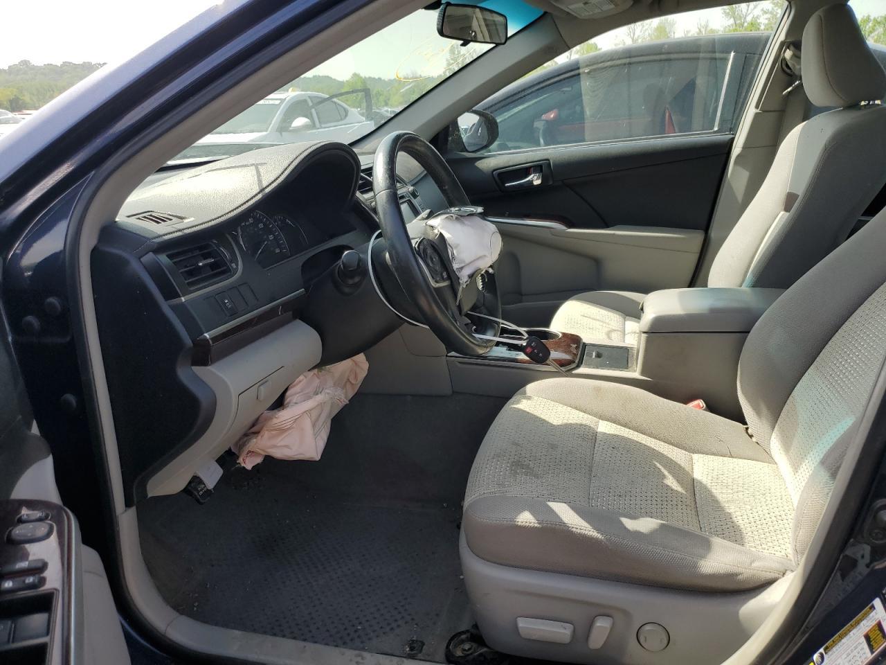 2014 Toyota Camry L - Image 7