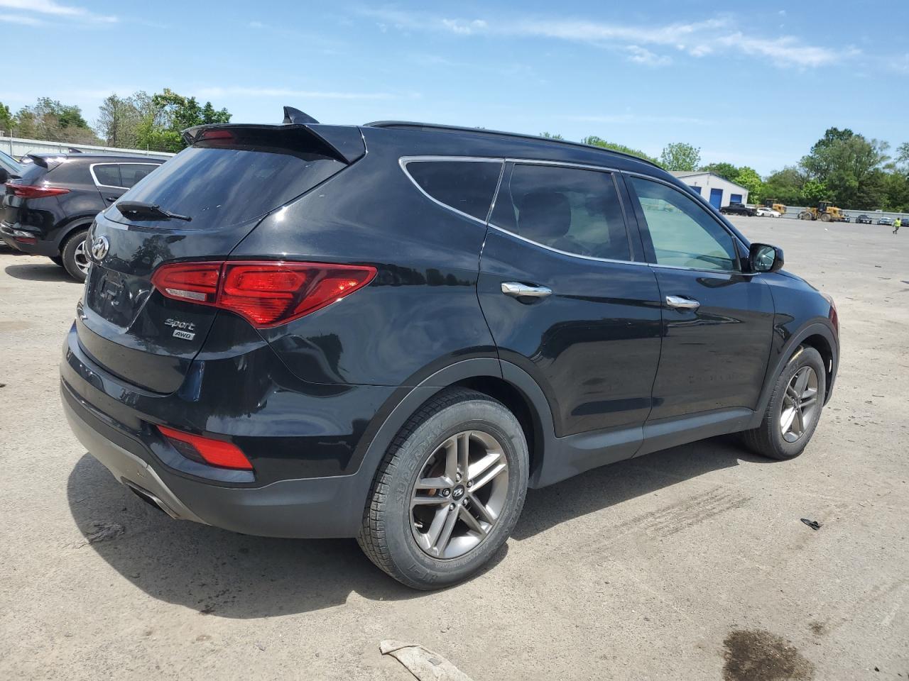 2017 Hyundai Santa Fe Sport - Image 3