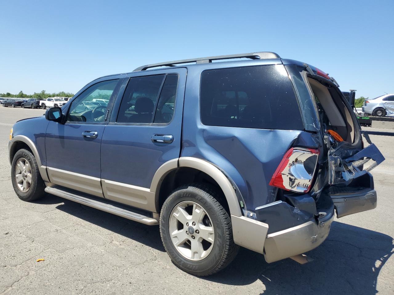 2003 Ford Explorer Eddie Bauer - Image 2