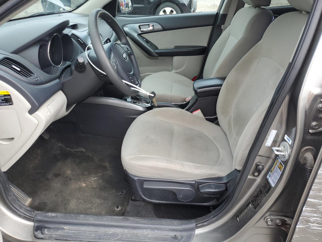 2013 Kia Forte Ex - Image 7