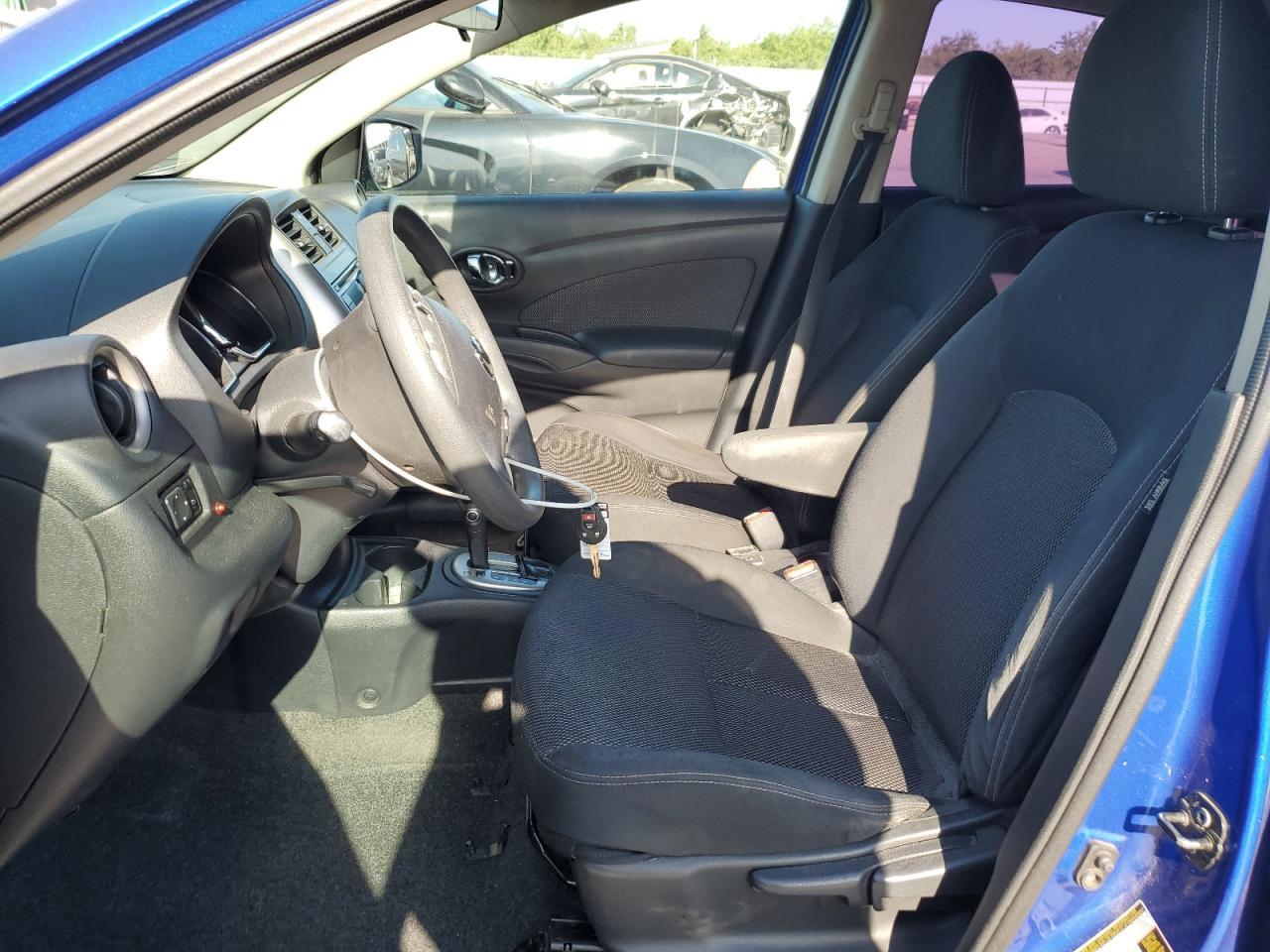 2016 Nissan Versa S - Фото 7