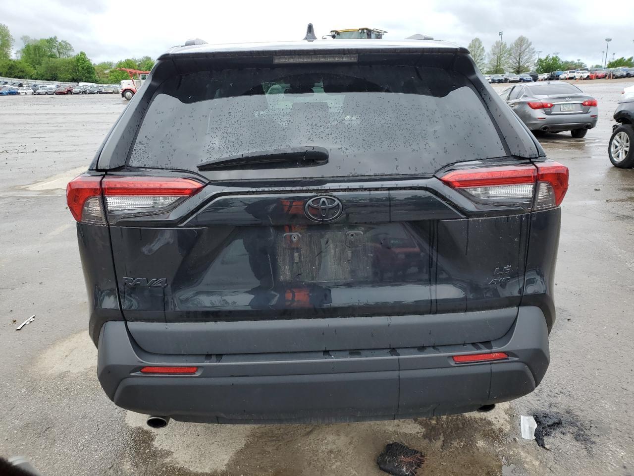 2021 Toyota Rav4 Le - Фото 6