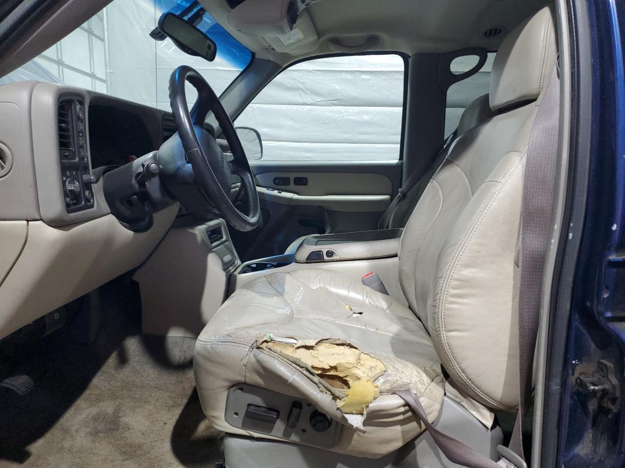 2002 GMC Yukon Xl K1500 - Image 7