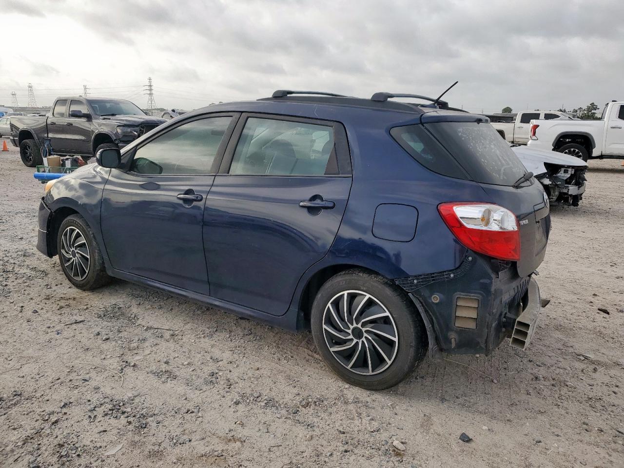 2009 Toyota Corolla Matrix S - Фото 2