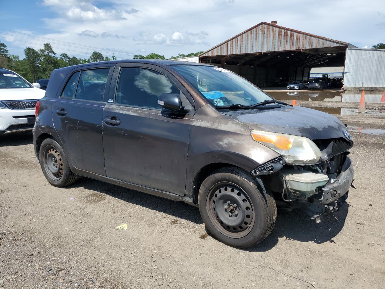 2011 Toyota Scion Xd - Фото 4