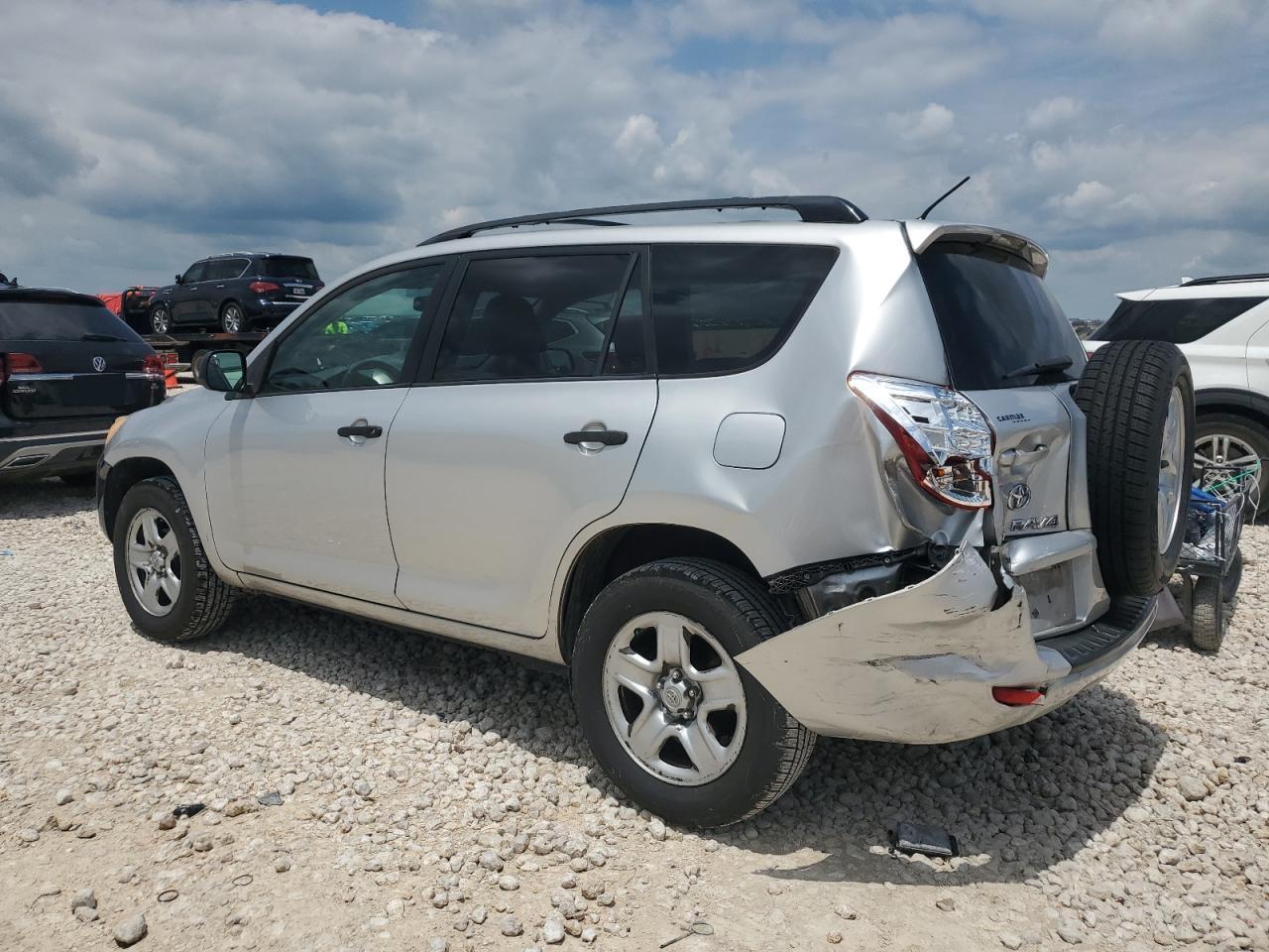 2010 Toyota Rav4 - Фото 2