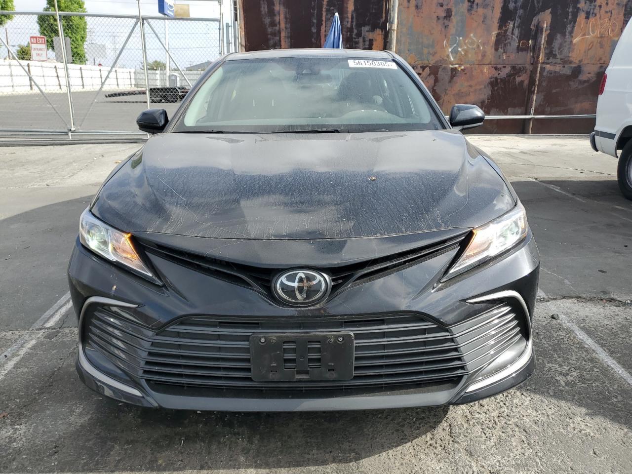 2023 Toyota Camry Le - Фото 5