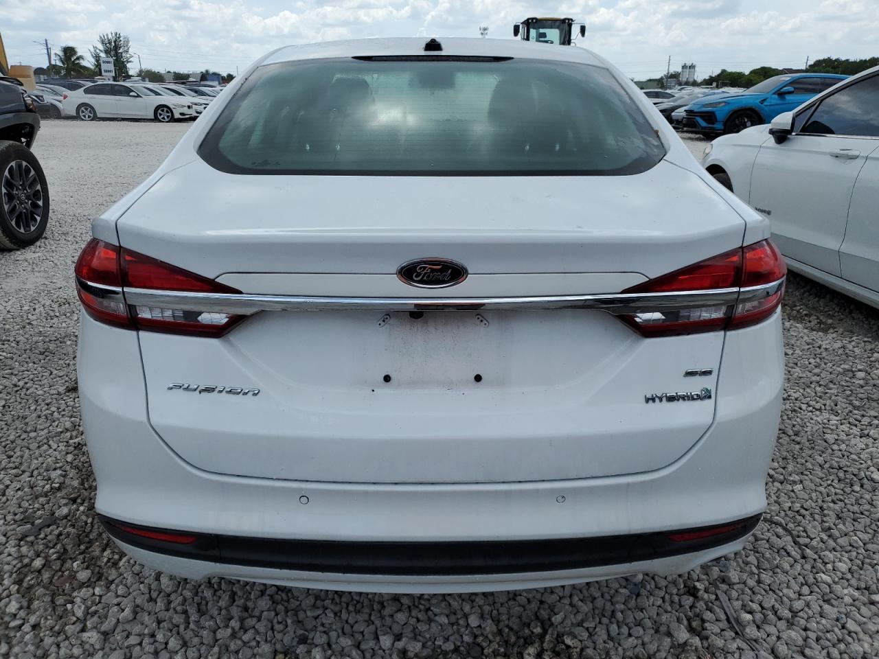 2018 Ford Fusion Se Hybrid - Image 6