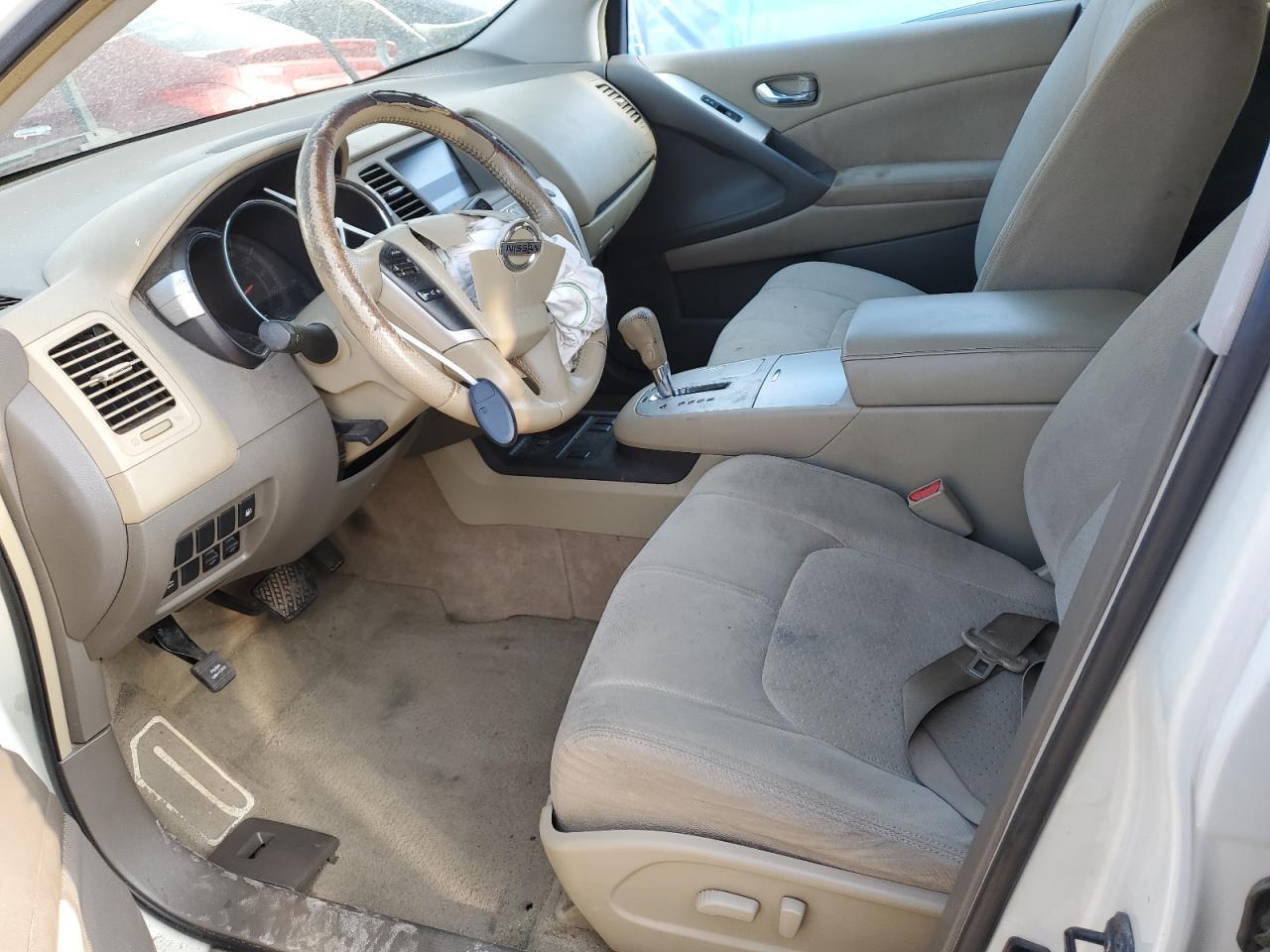 2010 Nissan Murano S - Фото 7