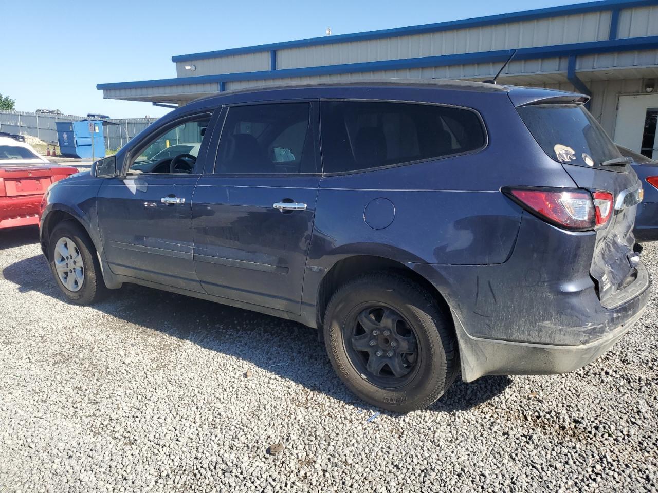 2013 Chevrolet Traverse Ls - Image 2