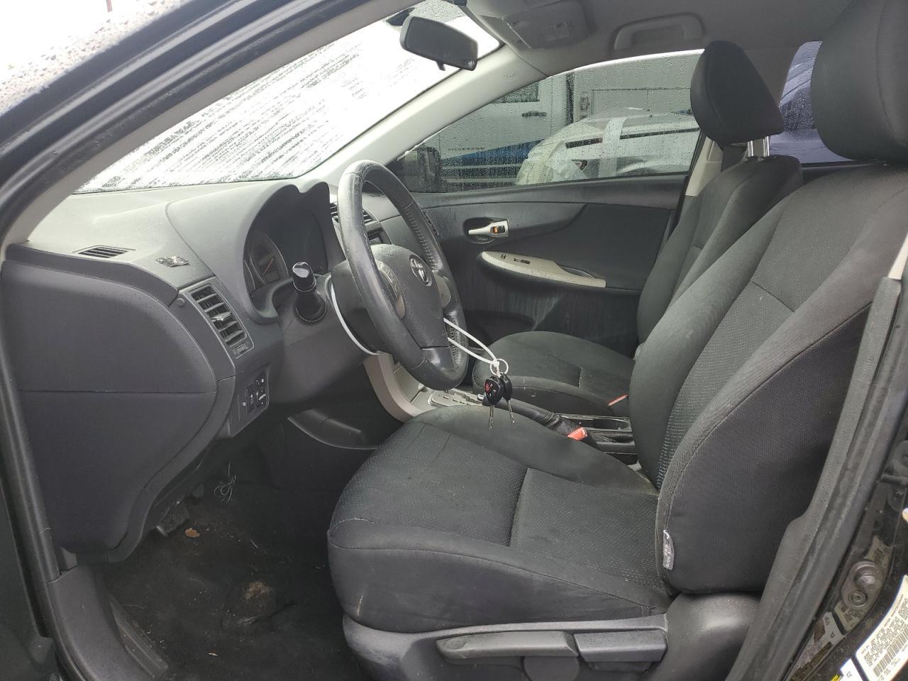 2010 Toyota Corolla Base - Фото 7