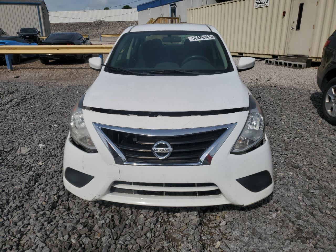 2017 Nissan Versa S - Фото 5