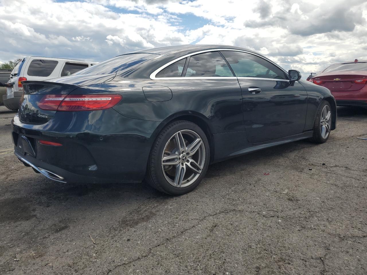 2018 Mercedes-Benz E 400 4Matic - Image 3