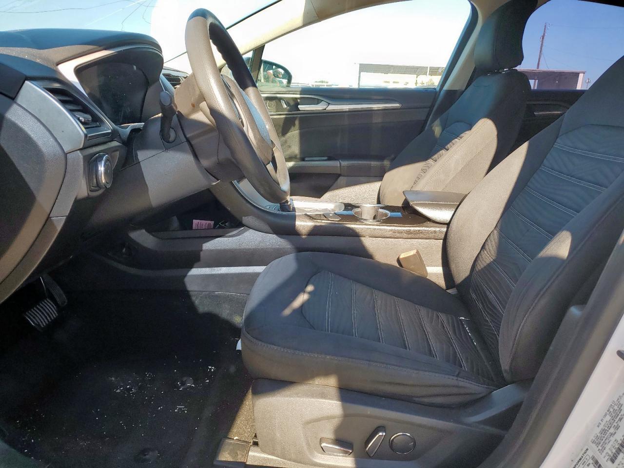 2016 Ford Fusion Se - Image 7