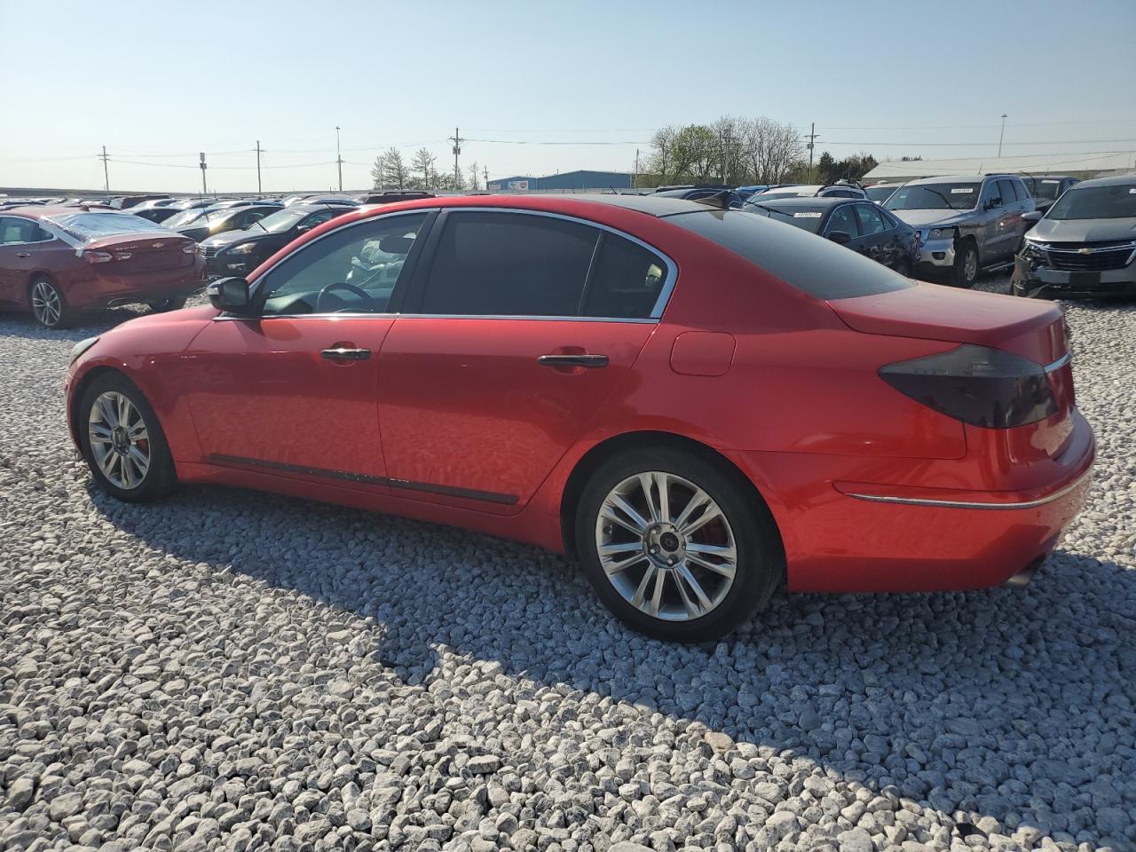 2010 Hyundai Genesis - Image 2