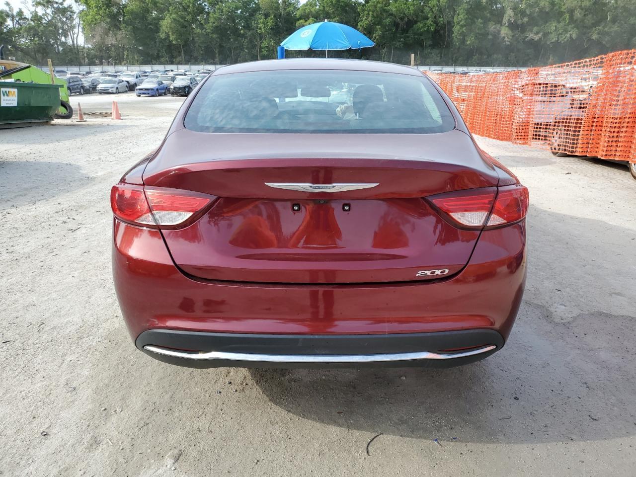 2015 Chrysler 200 Limited - Фото 6