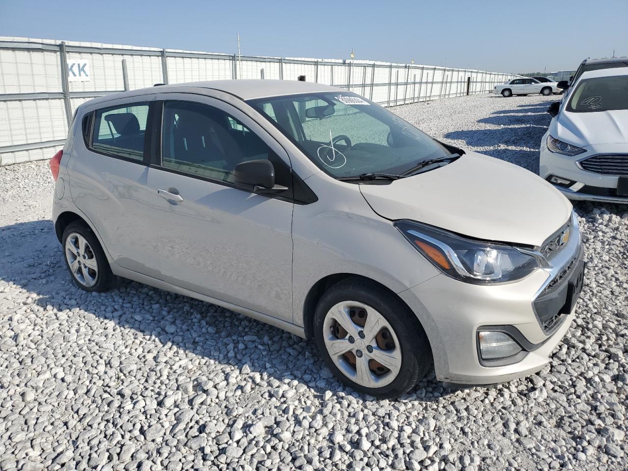 2019 Chevrolet Spark Ls - Фото 4