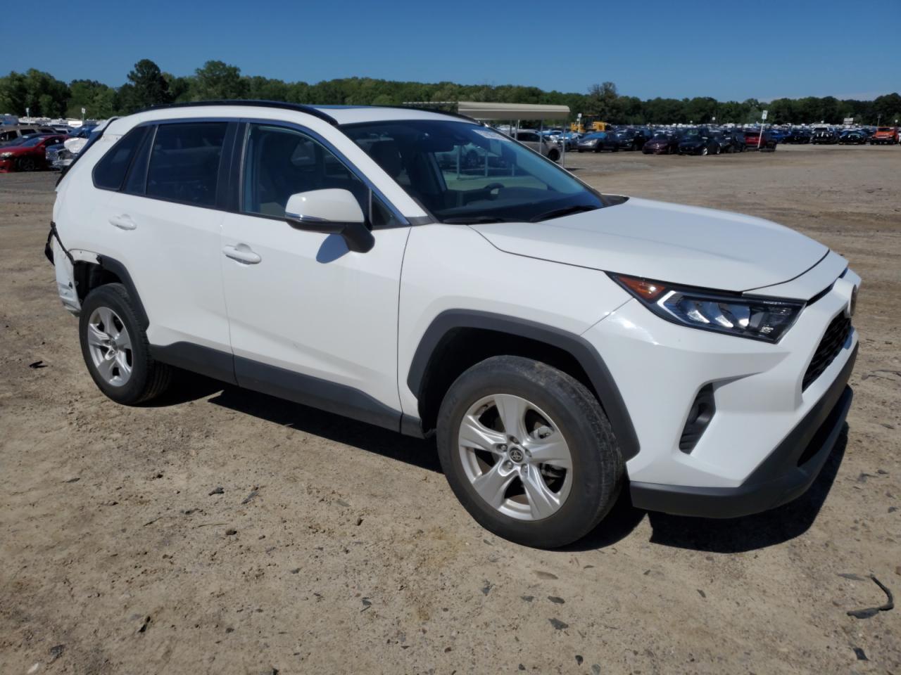 2021 Toyota Rav4 Xle - Image 4