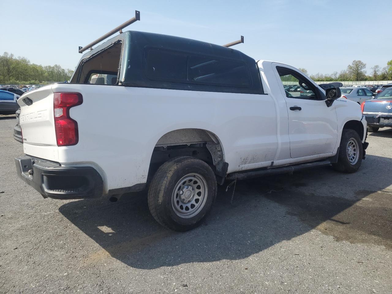 2020 Chevrolet Silverado C1500 - Фото 3