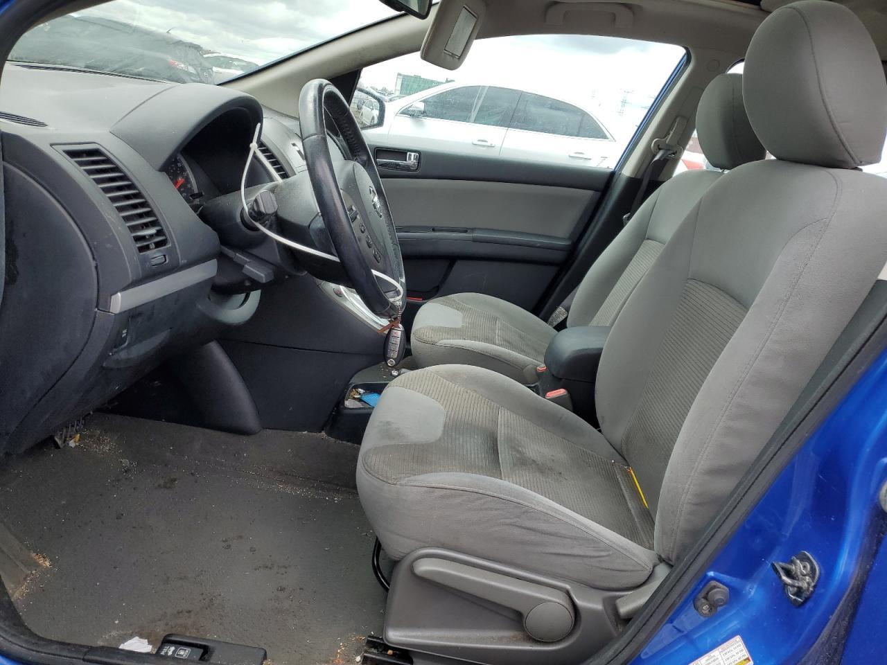 2011 Nissan Sentra 2.0 - Фото 7