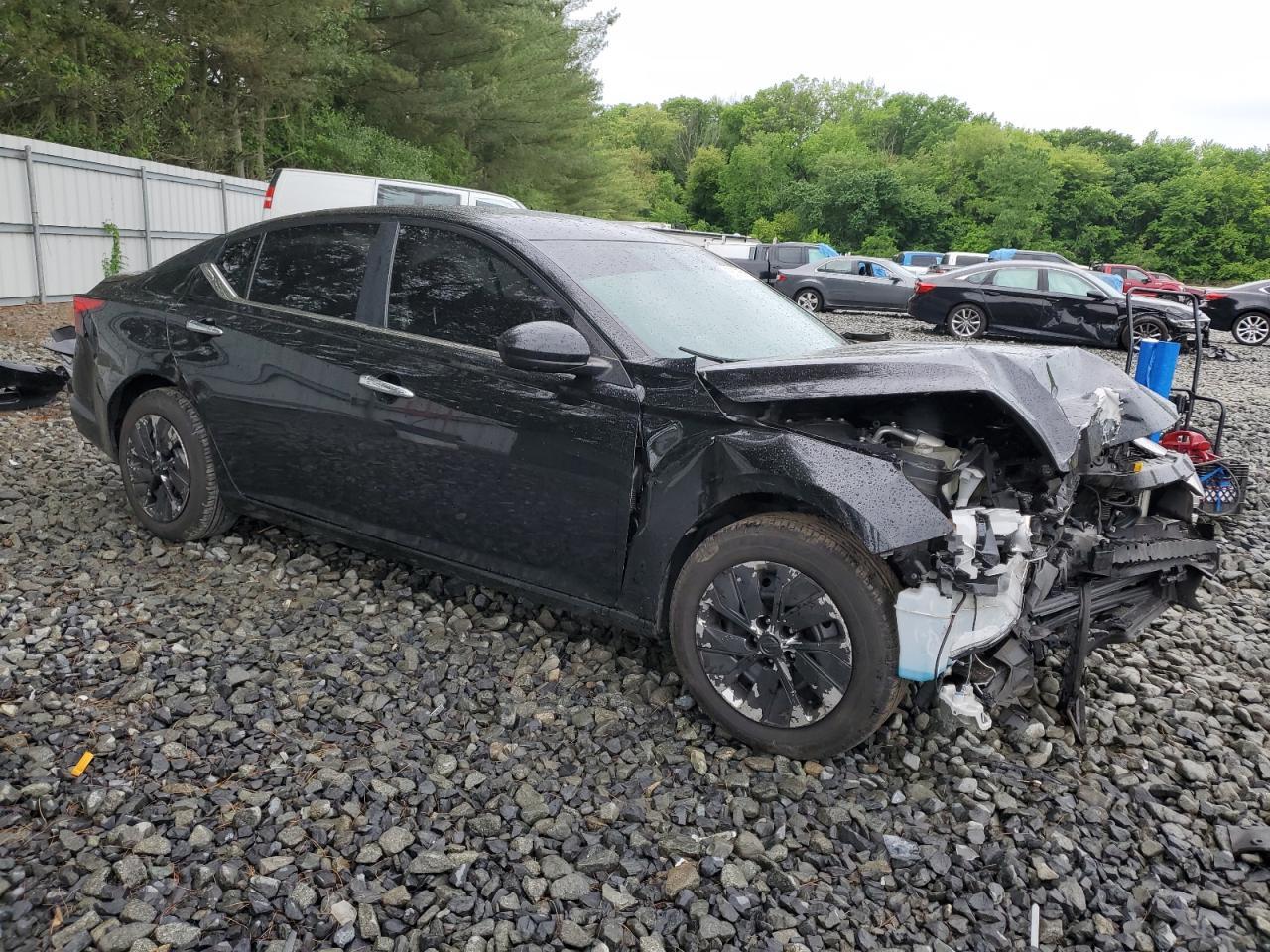 2020 Niss Altima - Фото 4