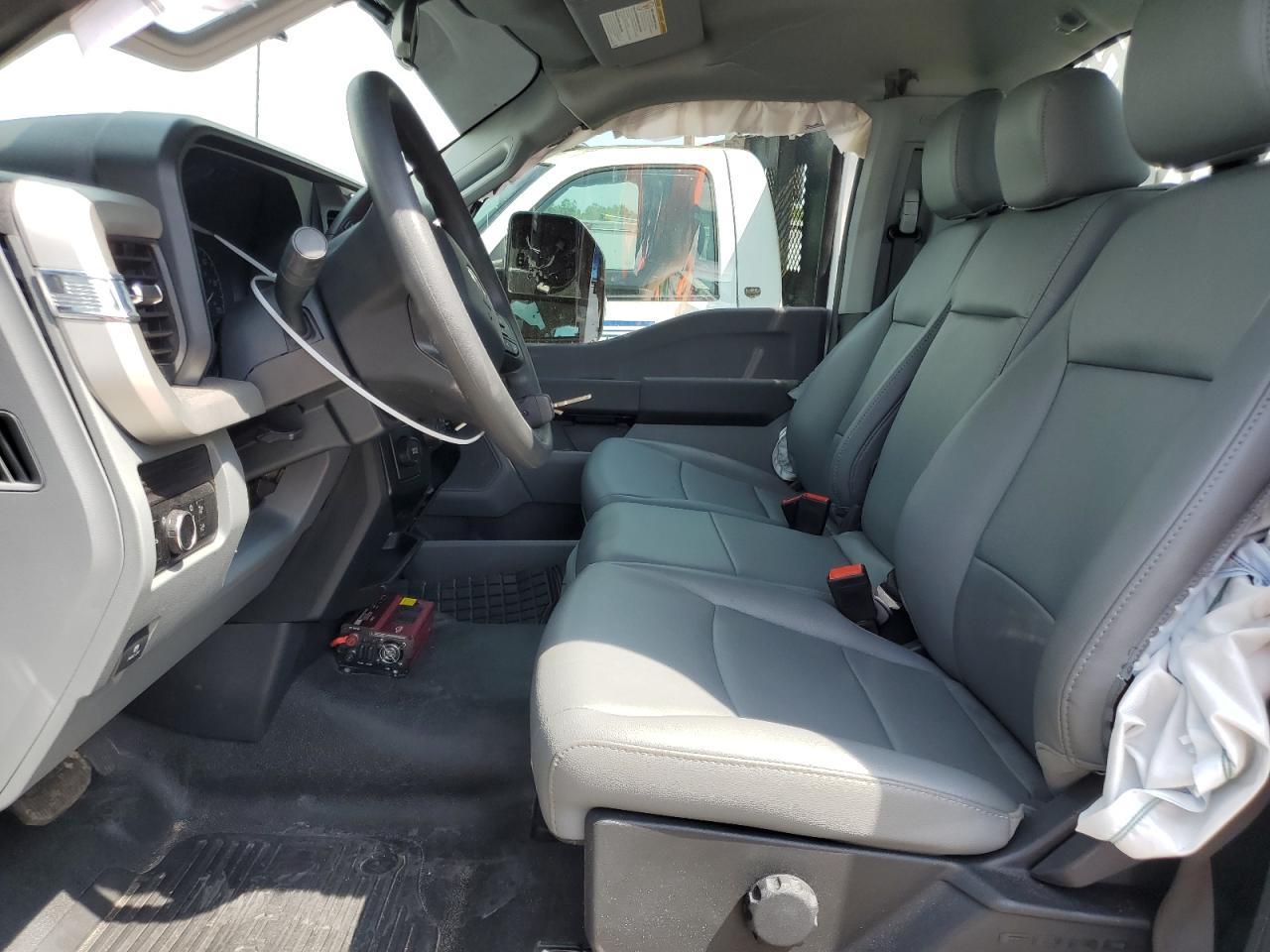 2024 Ford F250 Super Duty - Фото 7
