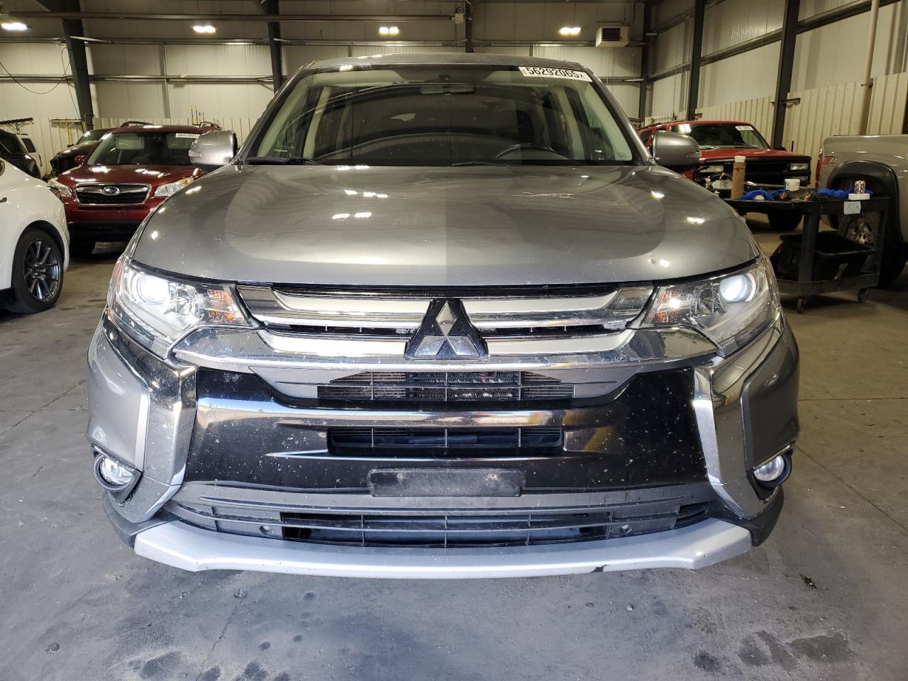 2016 Mitsubishi Outlander Se - Image 5